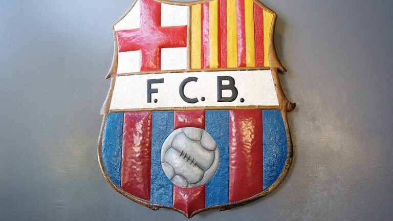 Barcelone s&rsquo;intéresse à Matthijs de Ligt