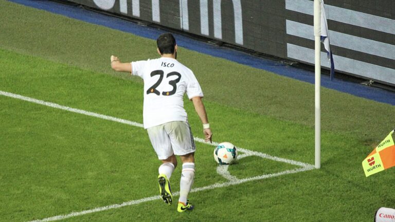 « L&rsquo;Ajax a bloqué un transfert d&rsquo;Isco »