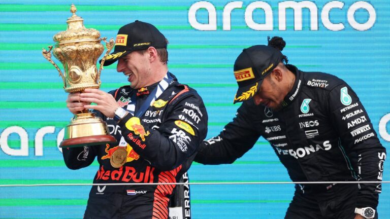 Lewis Hamilton fait à Max Verstappen un compliment rare