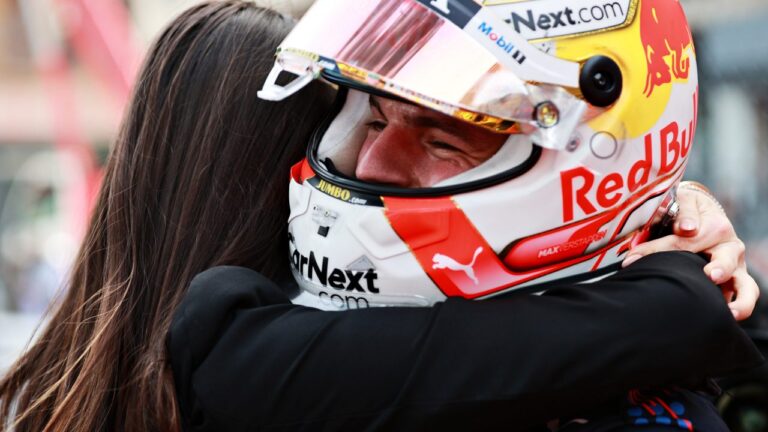 Max Verstappen n&rsquo;est pas encore prêt à se marier