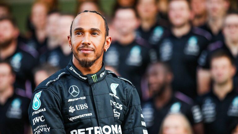 Lewis Hamilton met immédiatement fin à sa propre équipe de course