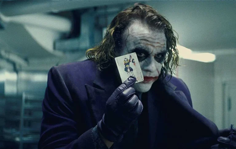 Le réalisateur du célèbre film Batman ne voulait pas au départ y arriver