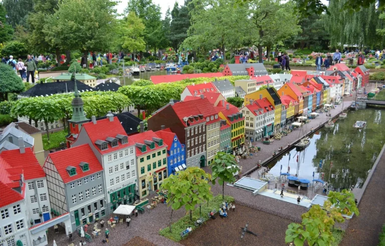 Un incendie détruit une partie de LEGOLAND