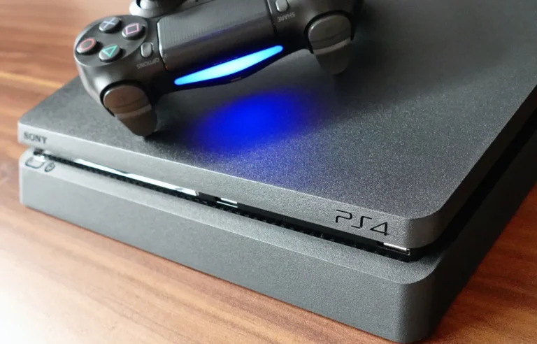 Les meilleures offres PlayStation Days of Play PS4 à marquer
