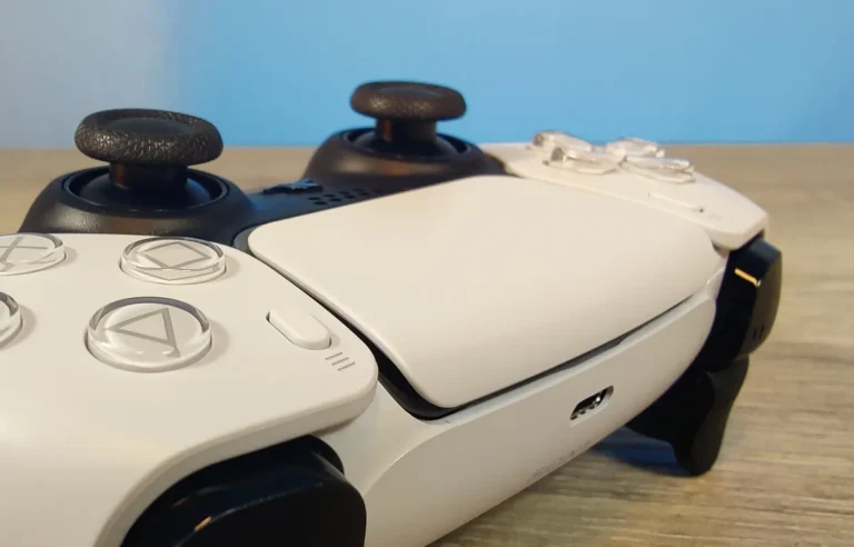 La mise à jour PS5 vous permet de partager des sessions de jeu plus facilement