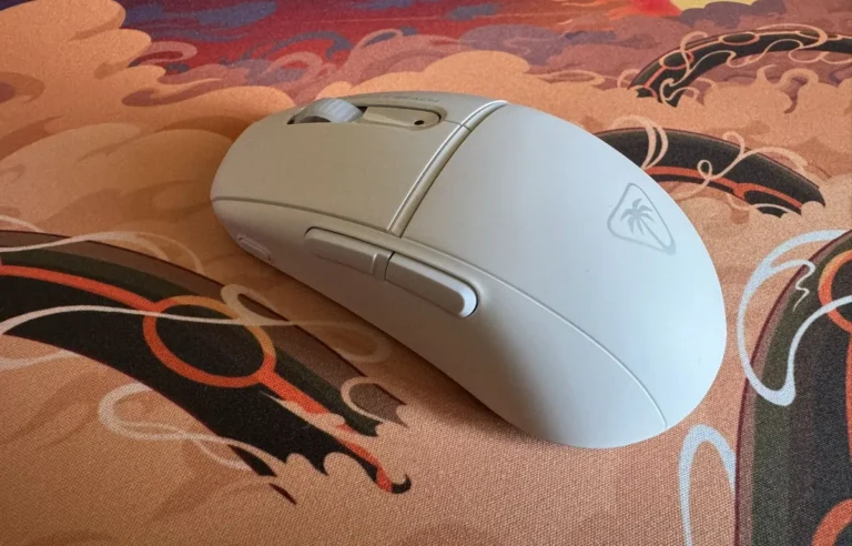 Test de la souris de jeu sans fil Turtle Beach Burst II Air