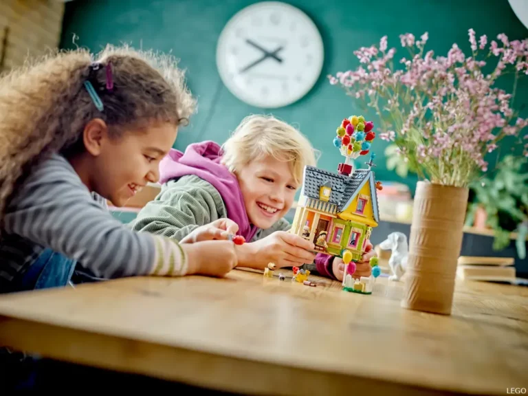 La vente du Black Friday chez bol propose des ensembles LEGO pour les cinéphiles