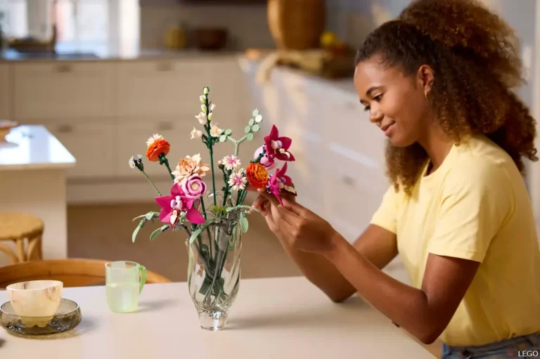 Vous pouvez vous attendre à ces ensembles de fleurs LEGO en 2025