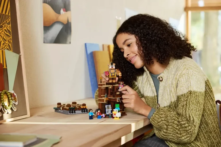 Deux nouveaux ensembles LEGO Minecraft dévoilés