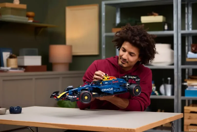 Où précommander le grand set LEGO de la voiture de Verstappen ?
