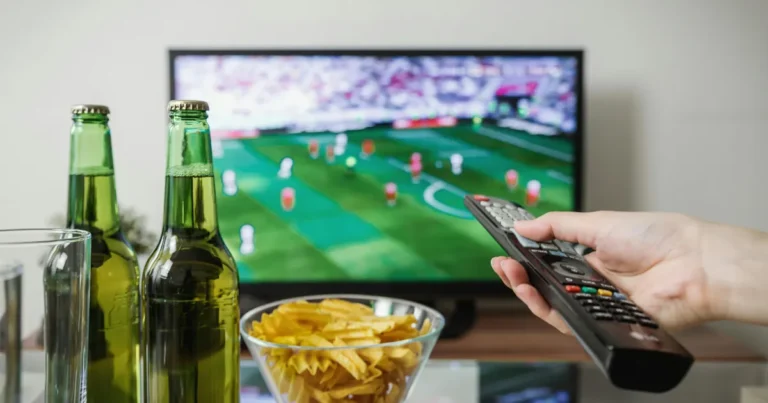 Cascades MediaMarkt avec d'énormes offres à SuperSale