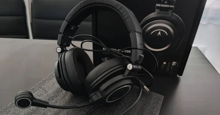 Audio Technica ATH-M50XSTS Contrôle de streaming connu de revue-bien avec un microphone!
