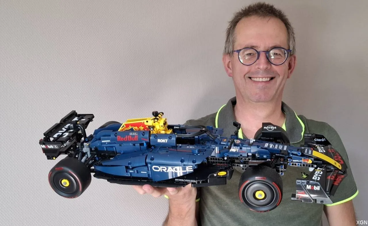LEGO F1 RB20