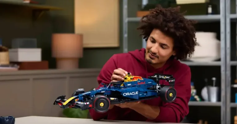 Lego Technic Red Bull RB20 set maintenant moins cher que jamais