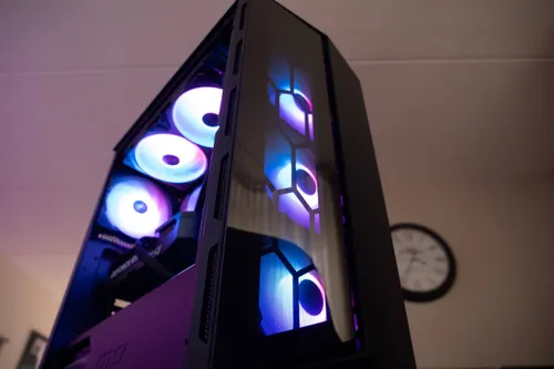 Revue du PC de jeu MSI Enge-06
