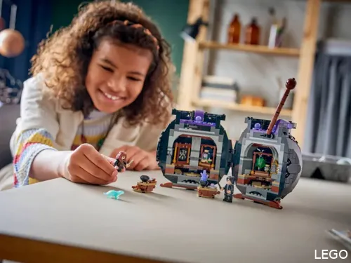 LEGO Harry Potter 76464 Chaudron_ Salle de classe de potions secrètes (1)