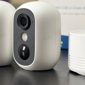 Sécurité sans perçage ? Avec le kit caméra eufyCam C35 (Revue)