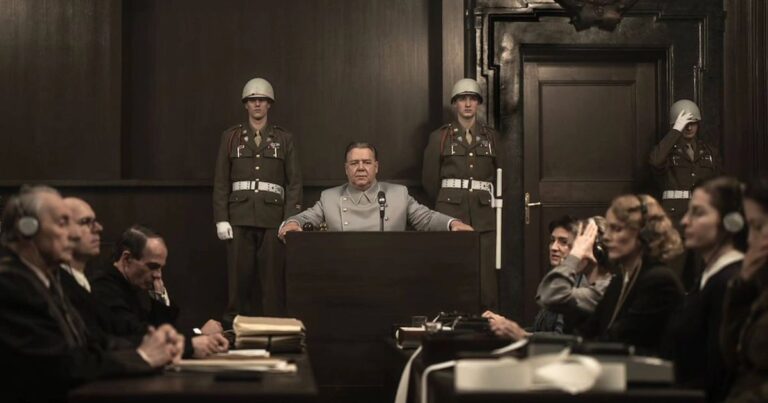 Un jeu psychologique entre un psychiatre américain et des dirigeants nazis