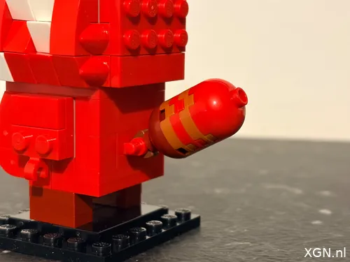 Examen de LEGO BrickHeadz tournant au rouge Meiling
