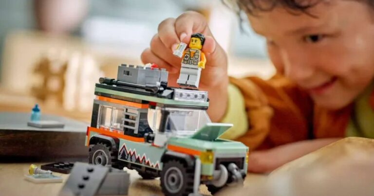 Intertoys distribue gratuitement des sets LEGO de Ninjago, Friends et City
