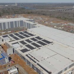 LEGO fait quelque chose que personne n'a vu venir avec 40 000 panneaux solaires