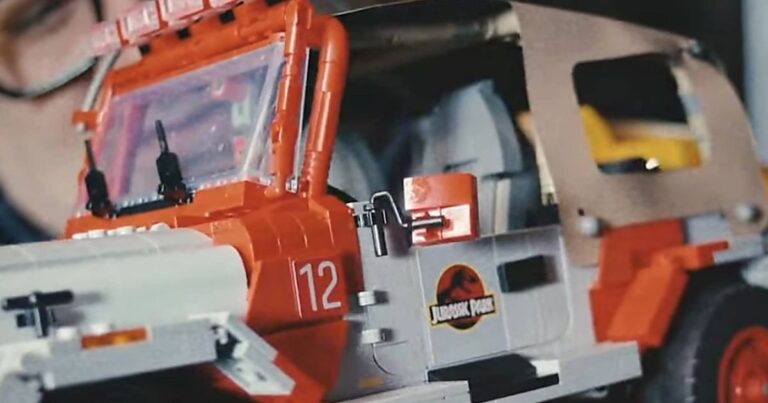 LEGO présente la toute nouvelle Jeep Jurassic Park et fait allusion à une autre version géniale