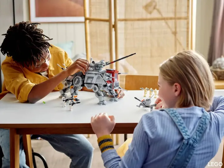 LEGO Star Wars AT-TE Marcheur