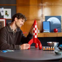 Obtenez gratuitement l'ensemble LEGO Tintin Moon Rocket épuisé avec signature