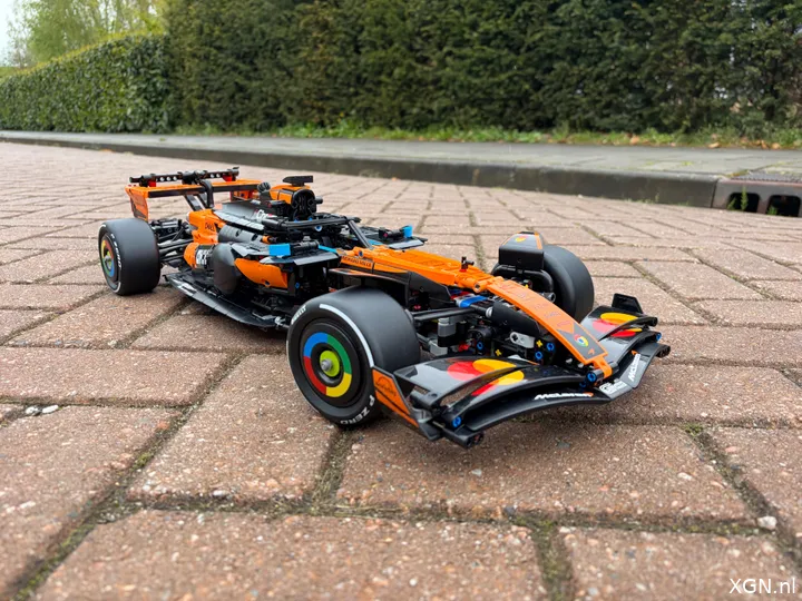 LEGO Technic McLaren MCL39