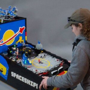 « LEGO travaille sur un jeu de flipper qui fonctionne vraiment »