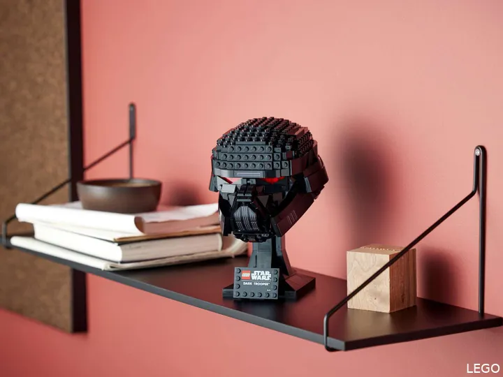 Casque LEGO du soldat sombre