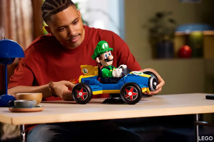 LEGO Luigi Mach 8 Le kart 72050