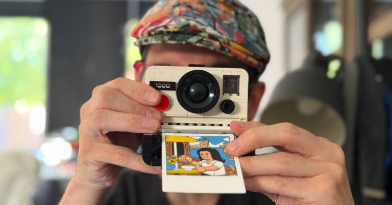 Après le populaire LEGO Polaroid, ce sera peut-être le gadget pour vos photos de vacances