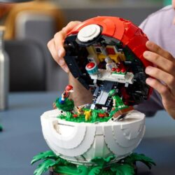 LEGO surprend les fans de Pokémon avec un gigantesque set Poké Ball qui cache bien plus que prévu