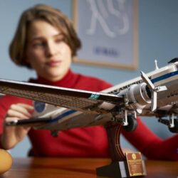 Les passionnés d'avions peuvent désormais acheter un morceau d'histoire sous forme LEGO à un prix abordable