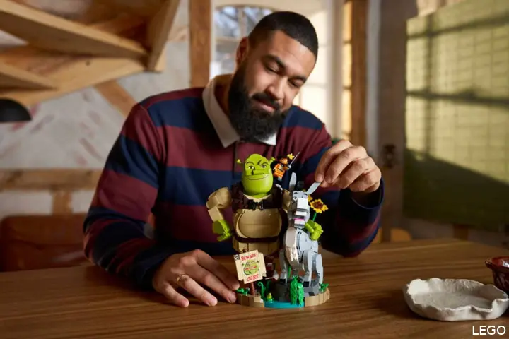 LEGO Shrek, l'âne et le chat botté