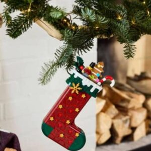 LEGO lance déjà ce superbe set de Noël et il comprend une surprise exclusive
