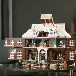 Obtenez dès maintenant un set de film de Noël LEGO nostalgique avec une réduction de 80 euros