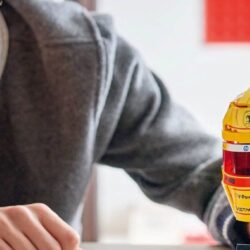 Obtenez une réduction temporaire de 42 % sur l'ensemble de casques LEGO Lewis Hamilton F1