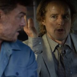 Critique : Owen Wilson est de retour, mais on ne s'attendait pas à ce film d'action brutal de sa part