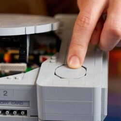 L'ensemble LEGO PlayStation 1 officiellement révélé et regorge d'extras