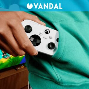 Microsoft annonce une nouvelle manette : il s'agit de la Xbox Nano, dotée d'une batterie rechargeable et conçue pour les « petites mains »